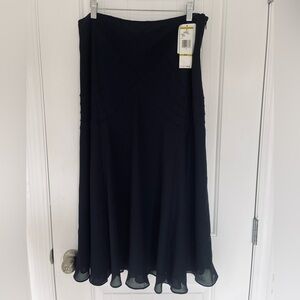 Jones New York silk skirt Sz 14